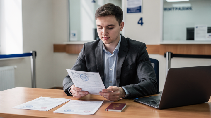 Как продлить патент на работу и не потерять легальный статус